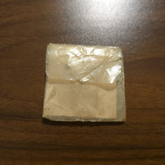 EPISCOPAL SECOND YEAR LAPEL PIN ENAMELED - Picture 3 of 4